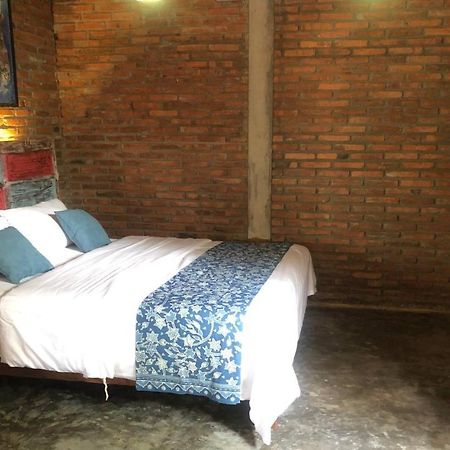 Omah Dhalang, Ethnic Java House With Nature View Hotel Jarakan Exterior photo