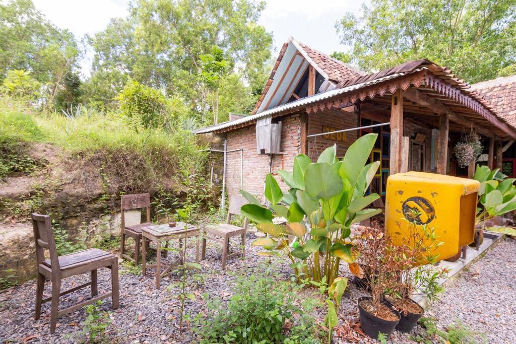 Omah Dhalang, Ethnic Java House With Nature View Hotel Jarakan Exterior photo